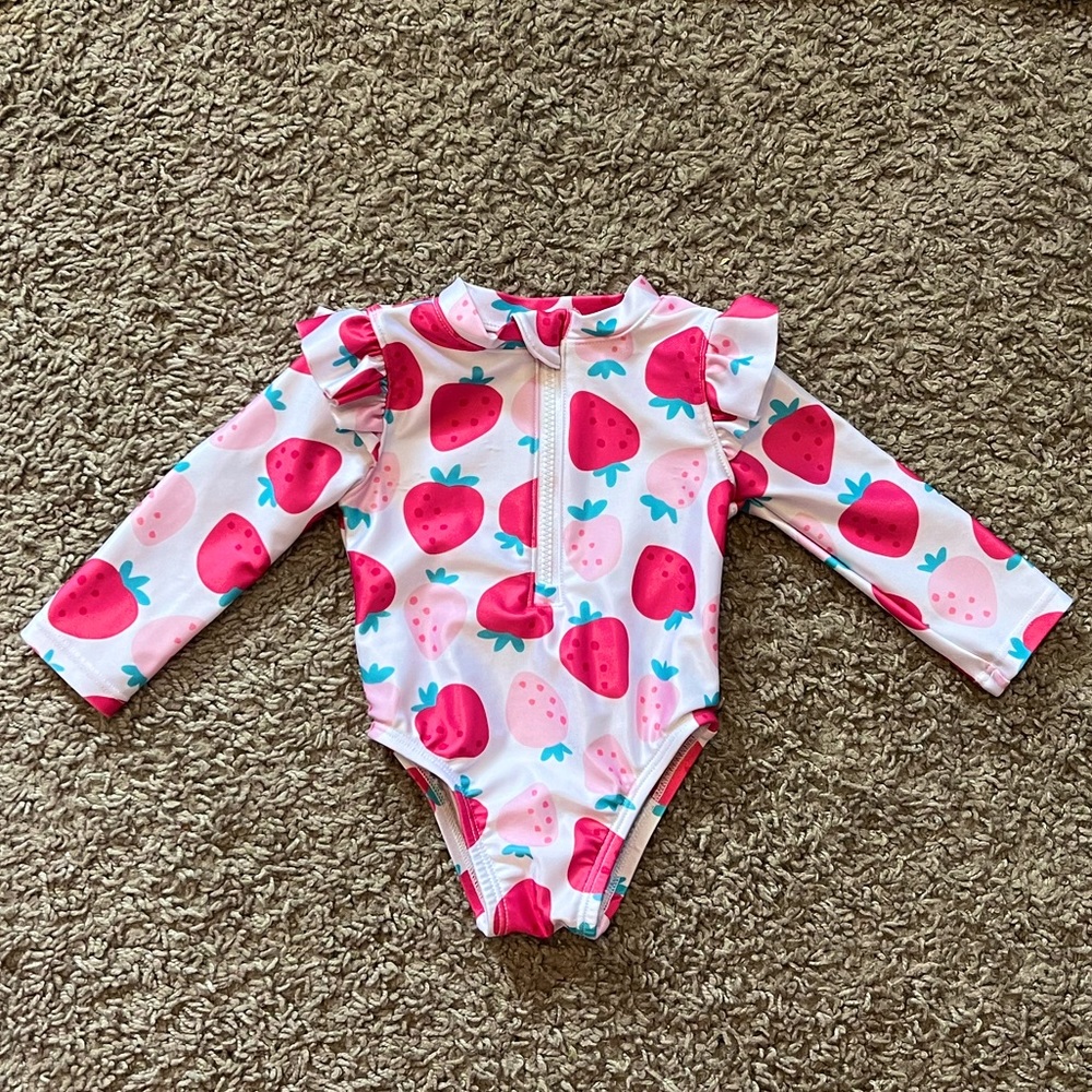 Gerber | 0-3 Months | Summer Blossom Rash Guard